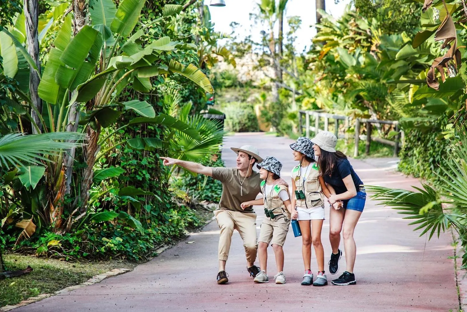 Hotel Selwo Lodge - Animal Park Tickets Included Estepona